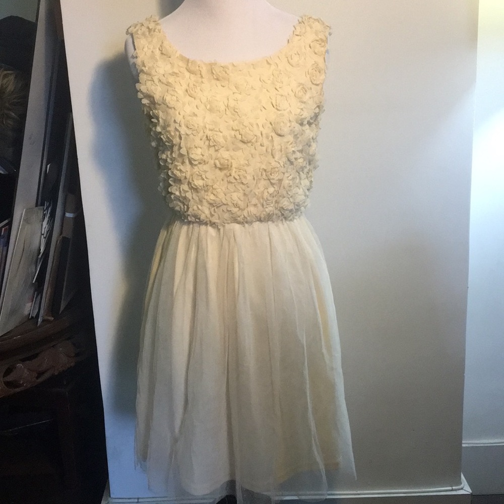 Alythea - white-Creamy flower dress